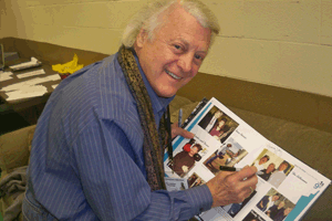 Tony Butala (The Lettermen) signs book